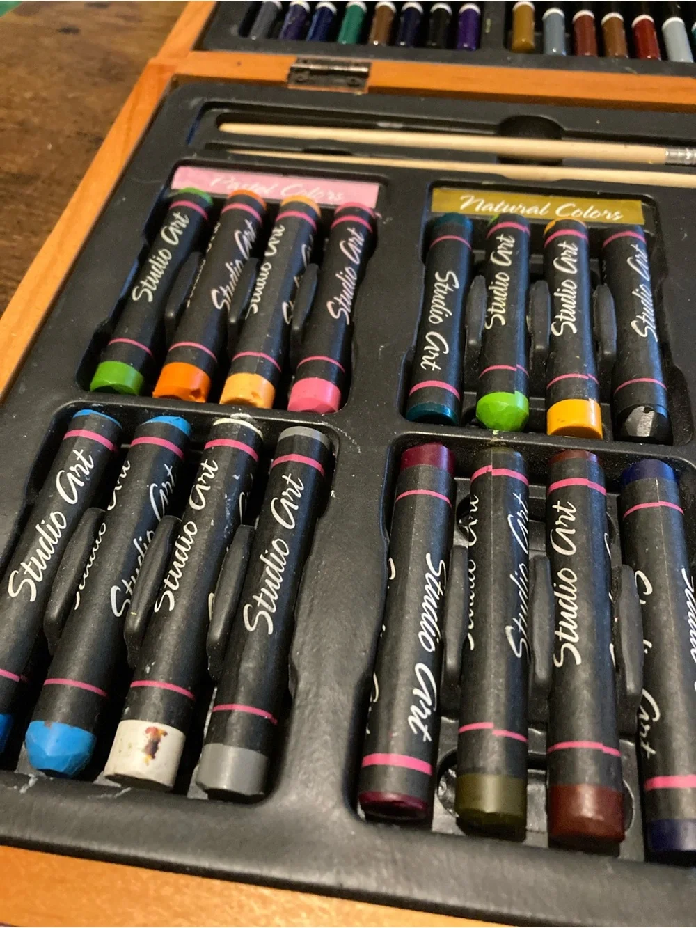 Darice Studio 71 deluxe art set